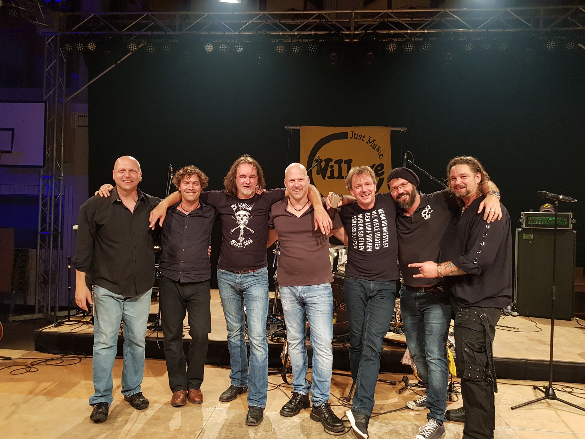 Village GruppenBild